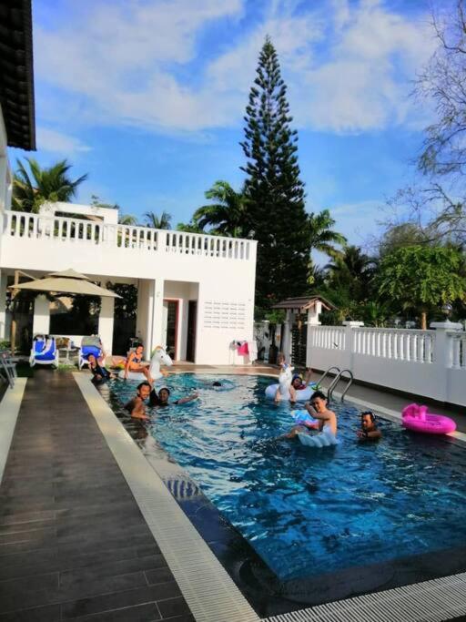 Melaka Private Pool Villa Kampong Lereh Екстериор снимка