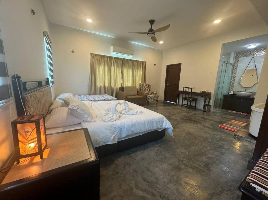 Melaka Private Pool Villa Kampong Lereh Екстериор снимка